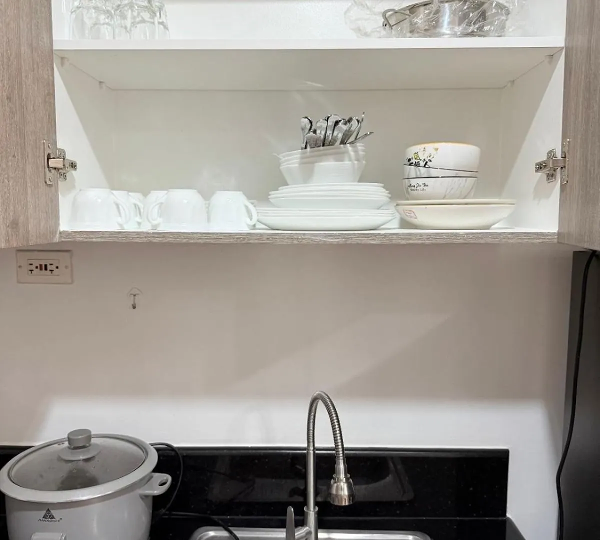 Apartman 1Br Condo Unit Near Makati Picc Moa World Trade Center Manila
